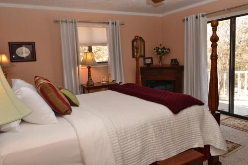 Anchor Inn On The Lake Bed And Breakfast แบรนสัน ภายนอก รูปภาพ